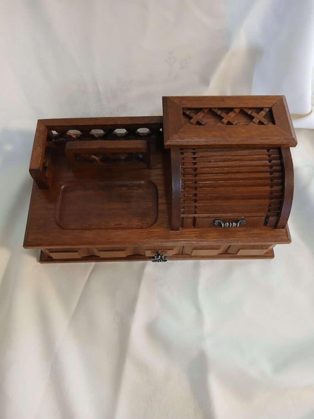 Vintage Mont. Wards Wooden Valet Box with Roll Top Compartment